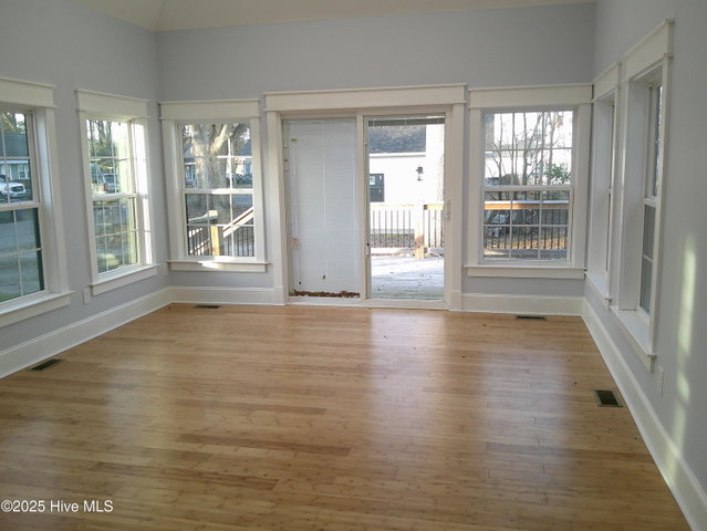 363 W Third Street, Ayden, NC 28513 — photo 17