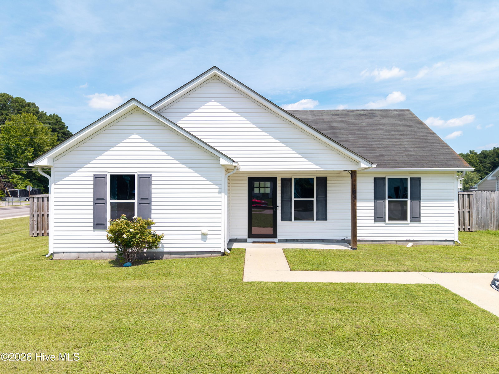 143 Sutton Drive, Elizabeth City, NC 27909 — photo 2