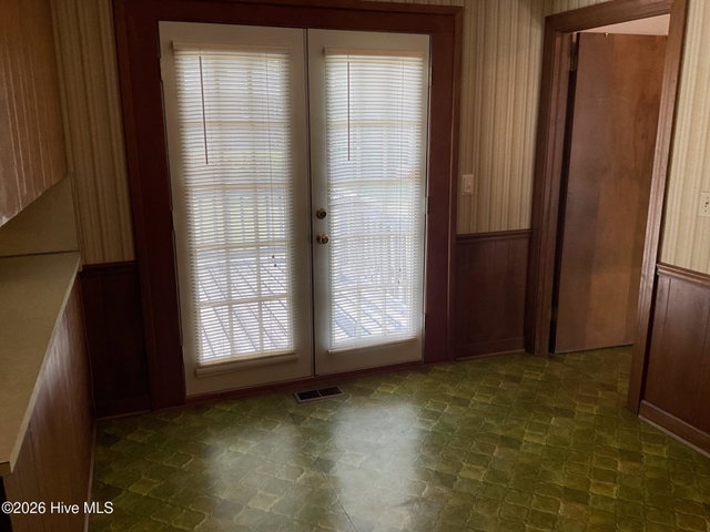 111 Belmont Drive, Greenville, NC 27858 — photo 6