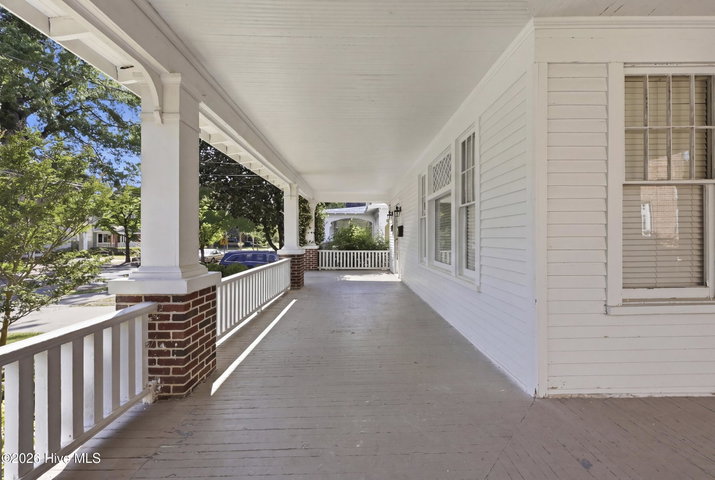1014 W Main Street, Elizabeth City, NC 27909 — photo 2
