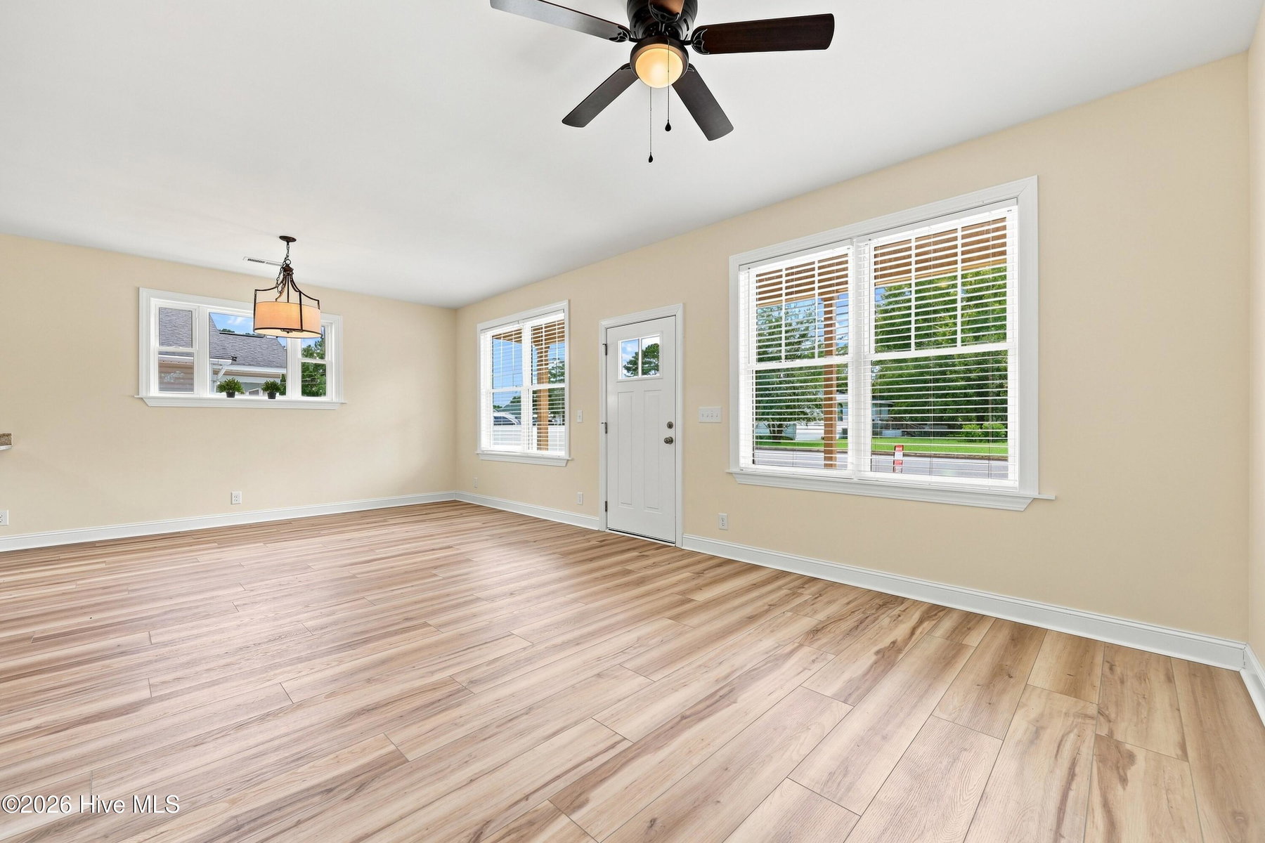 227 Hammond Street, Winterville, NC 28590 — photo 4