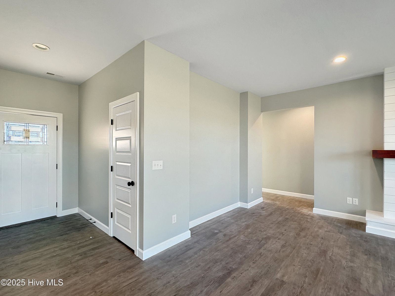307 Spinnaker Street, Elizabeth City, NC 27909 — photo 4