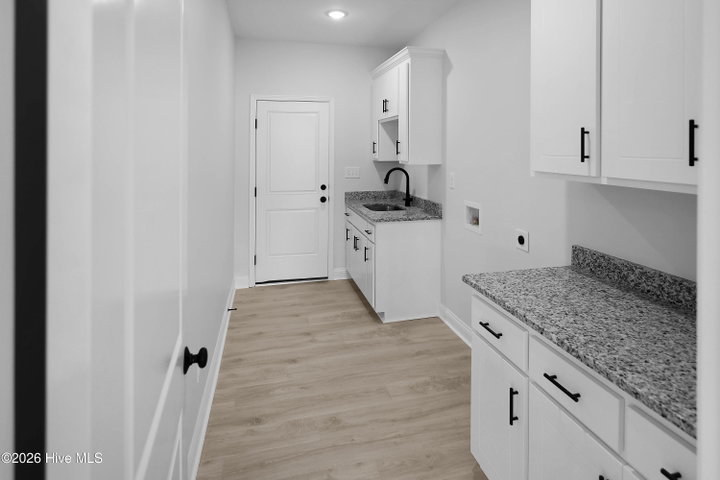2754 Whitaker Glen Drive, Farmville, NC 27828 — photo 6