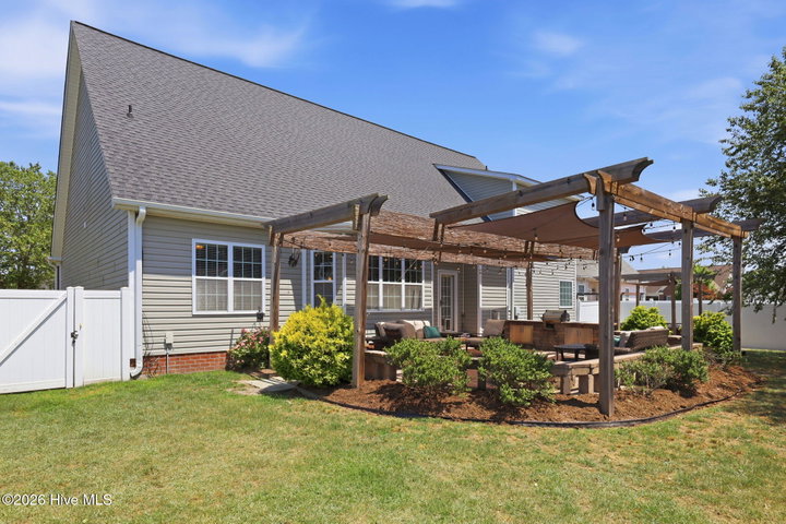 2822 Sunny Vale Drive, Winterville, NC 28590 — photo 5