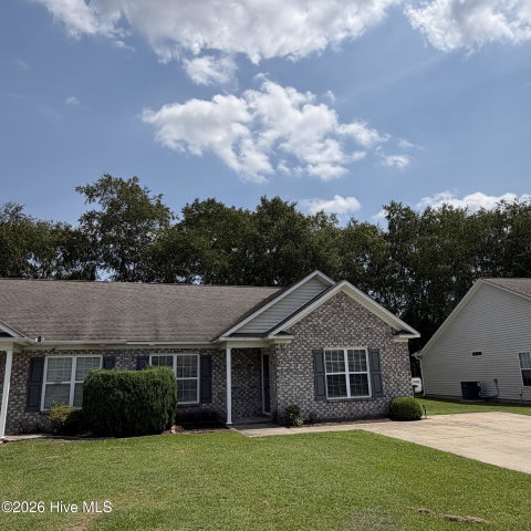 2552 Saddleback Drive B, Winterville, NC 28590