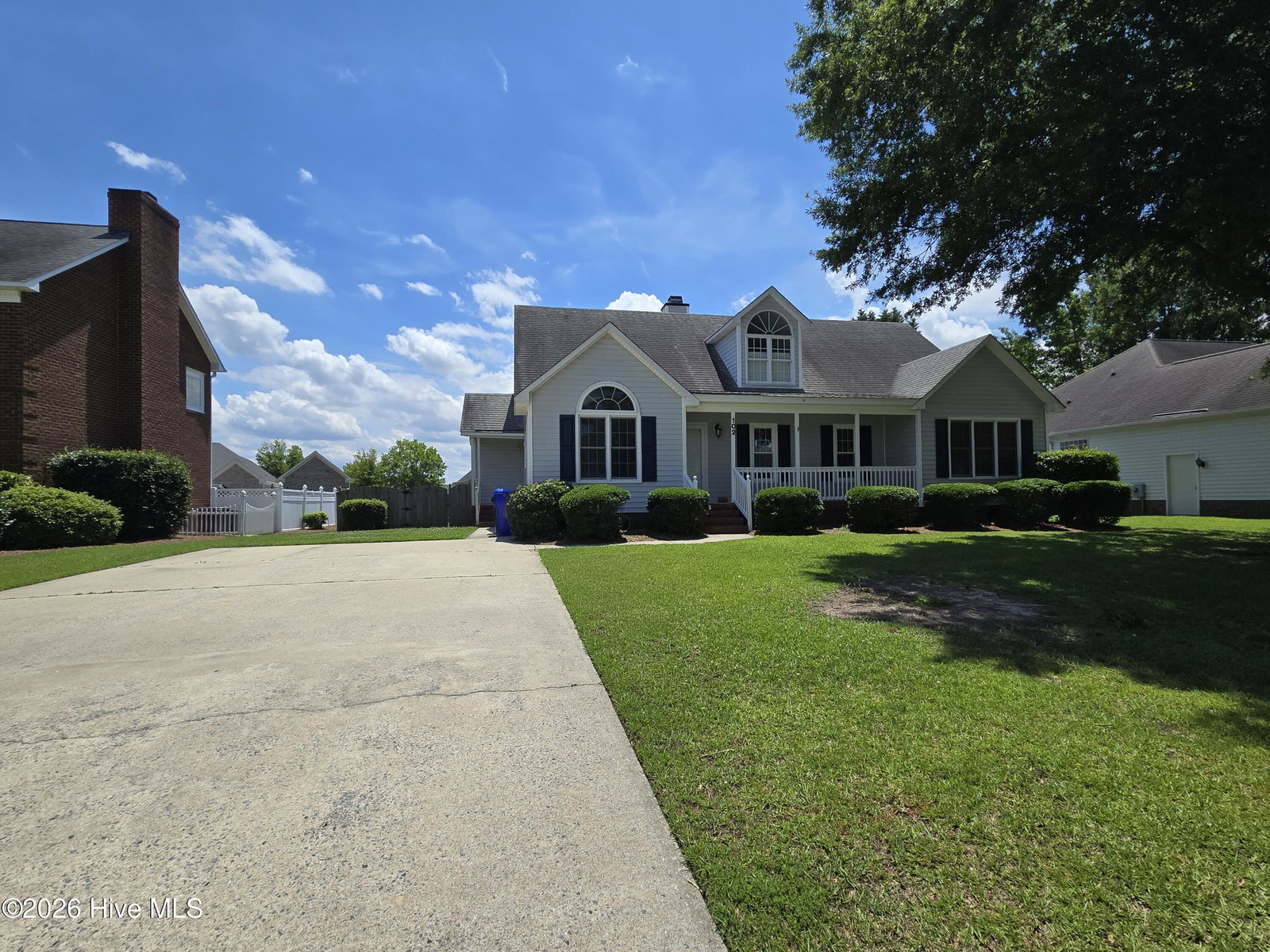 102 White Oak Drive, Greenville, NC 27858 — photo 2