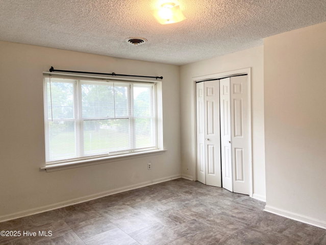 606 W Church Street, Elizabeth City, NC 27909 — photo 4