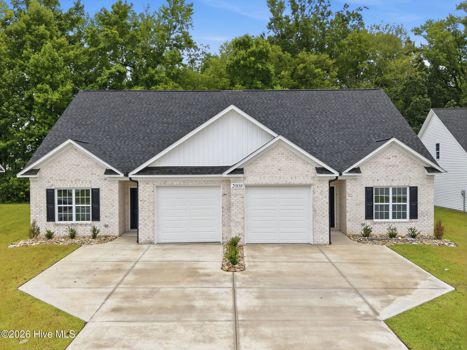 2008 Dartford Drive B, Greenville, NC 27834 — photo 2