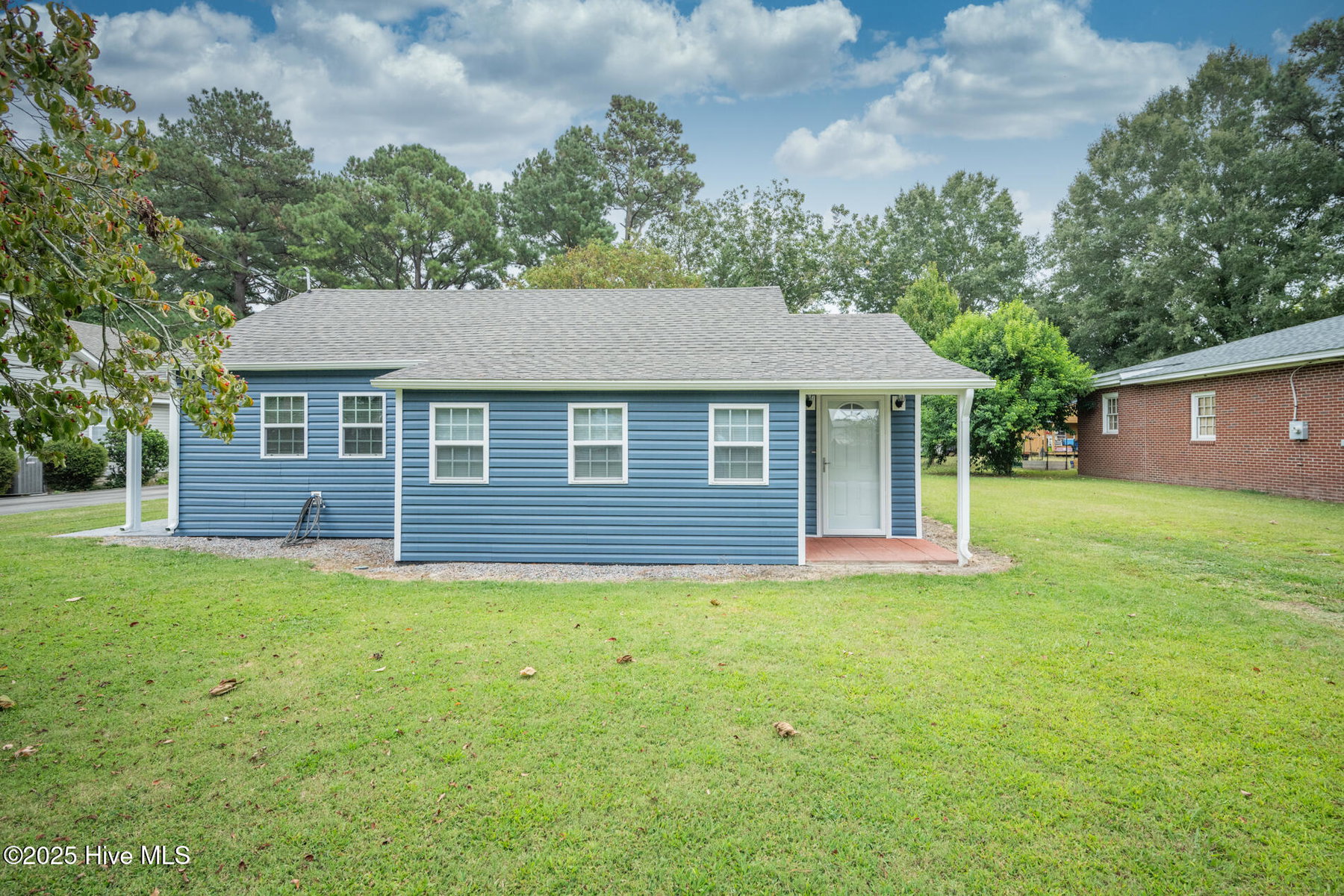 108 Whitehurst Street, Elizabeth City, NC 27909 — photo 2