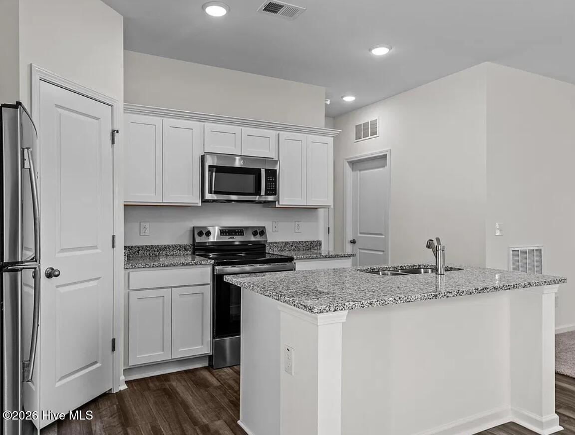 661 Essex Road, Nashville, NC 27856 — photo 5