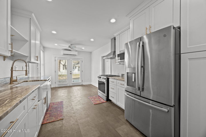 510 W 4th Street, Greenville, NC 27834 — photo 16