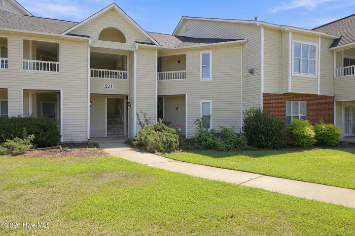 521 Spring Forest Road H, Greenville, NC 27834