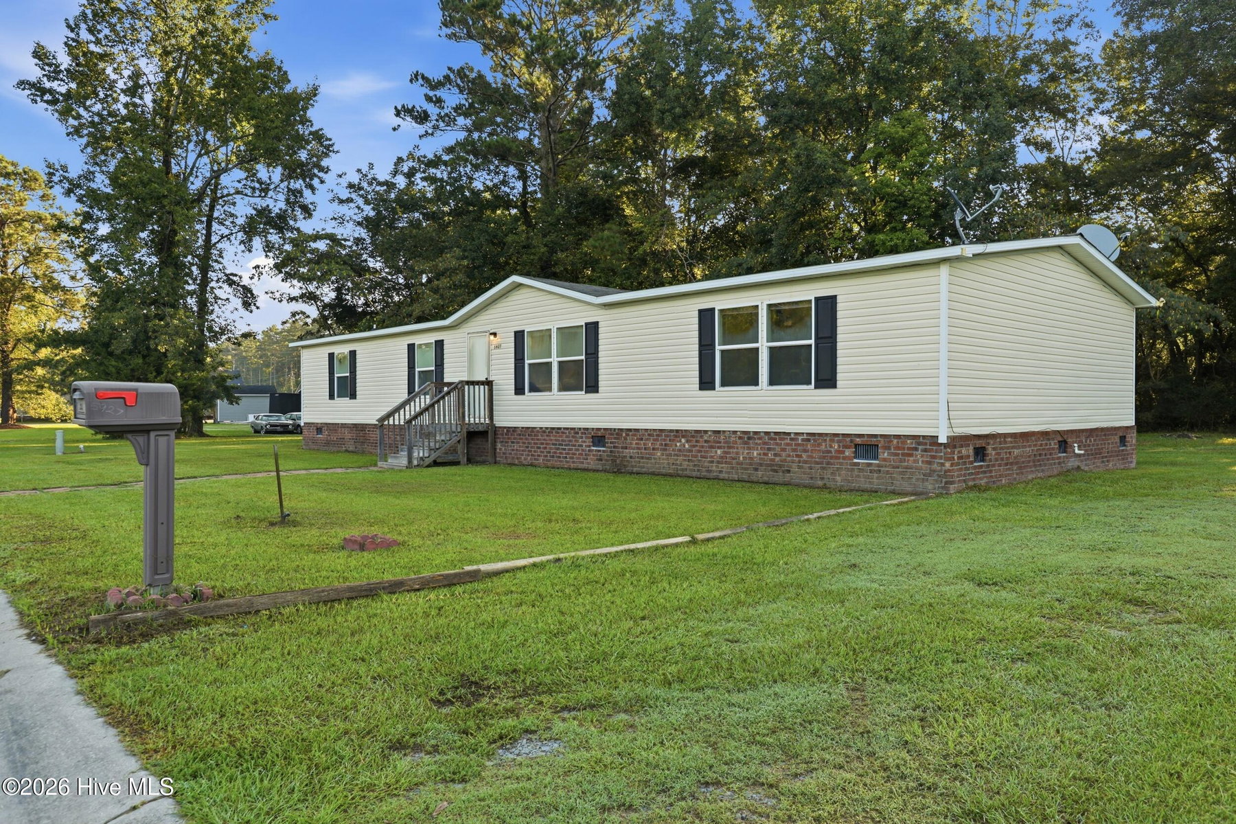 5927 Berkley Court, Grifton, NC 28530 — photo 3