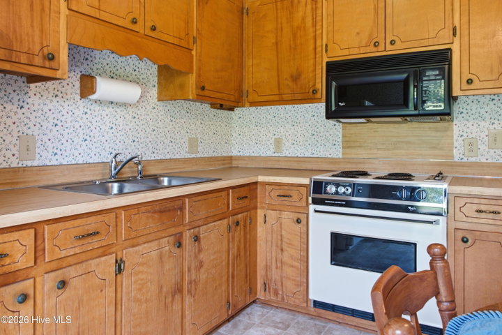 1538 Westmont Drive, Greenville, NC 27834 — photo 28