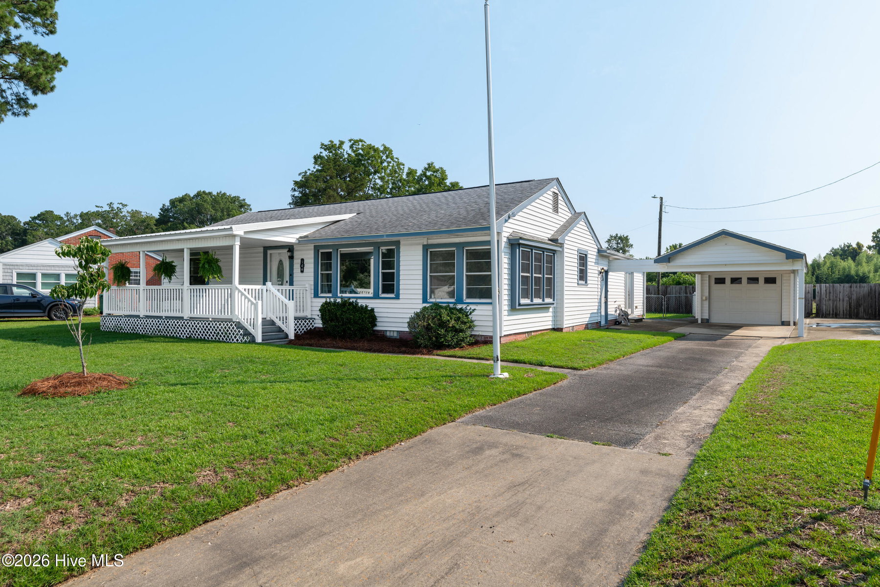 706 E Country Club Drive, Tarboro, NC 27886 — photo 3