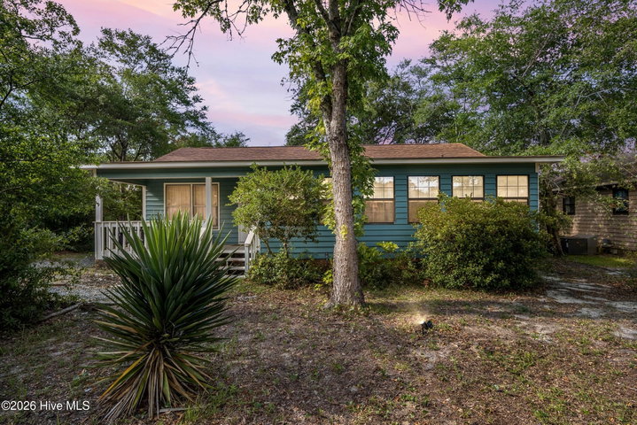603 E Oak Island Drive image