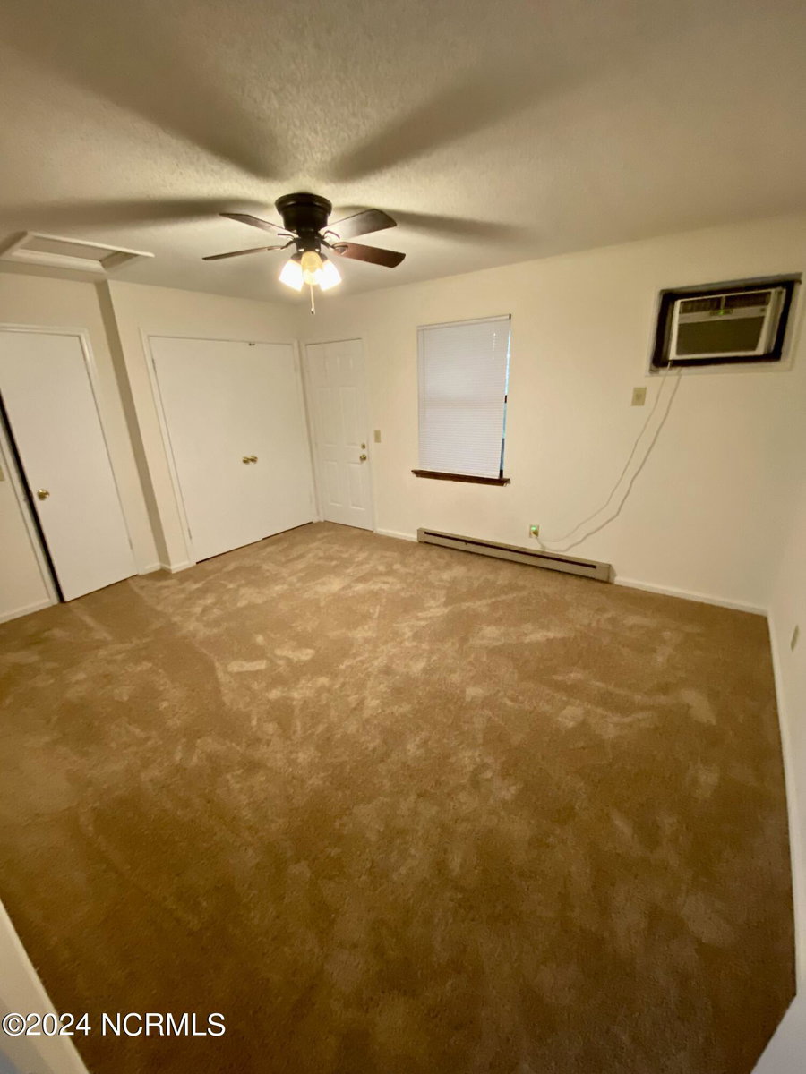 2609 Macgregor Downs Road 14, Greenville, NC 27834 — photo 4