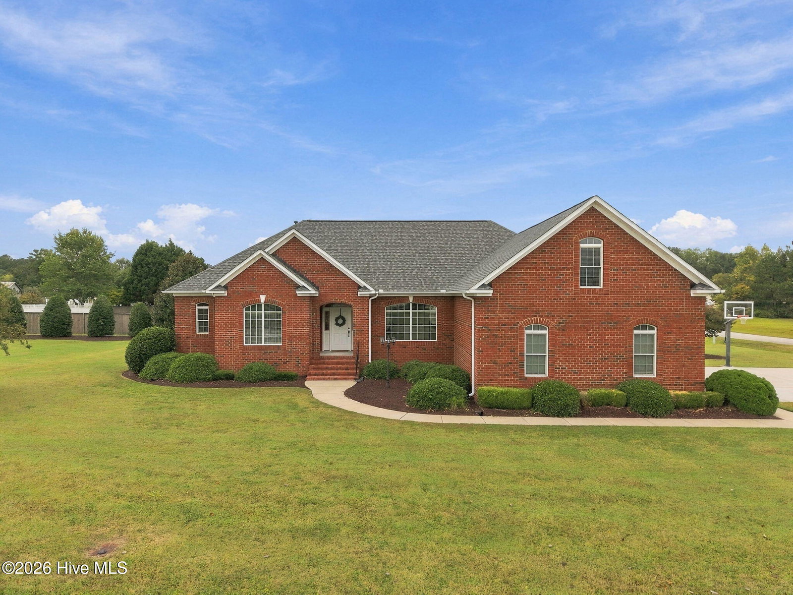 2604 River Oak Drive, Greenville, NC 27858 — photo 2