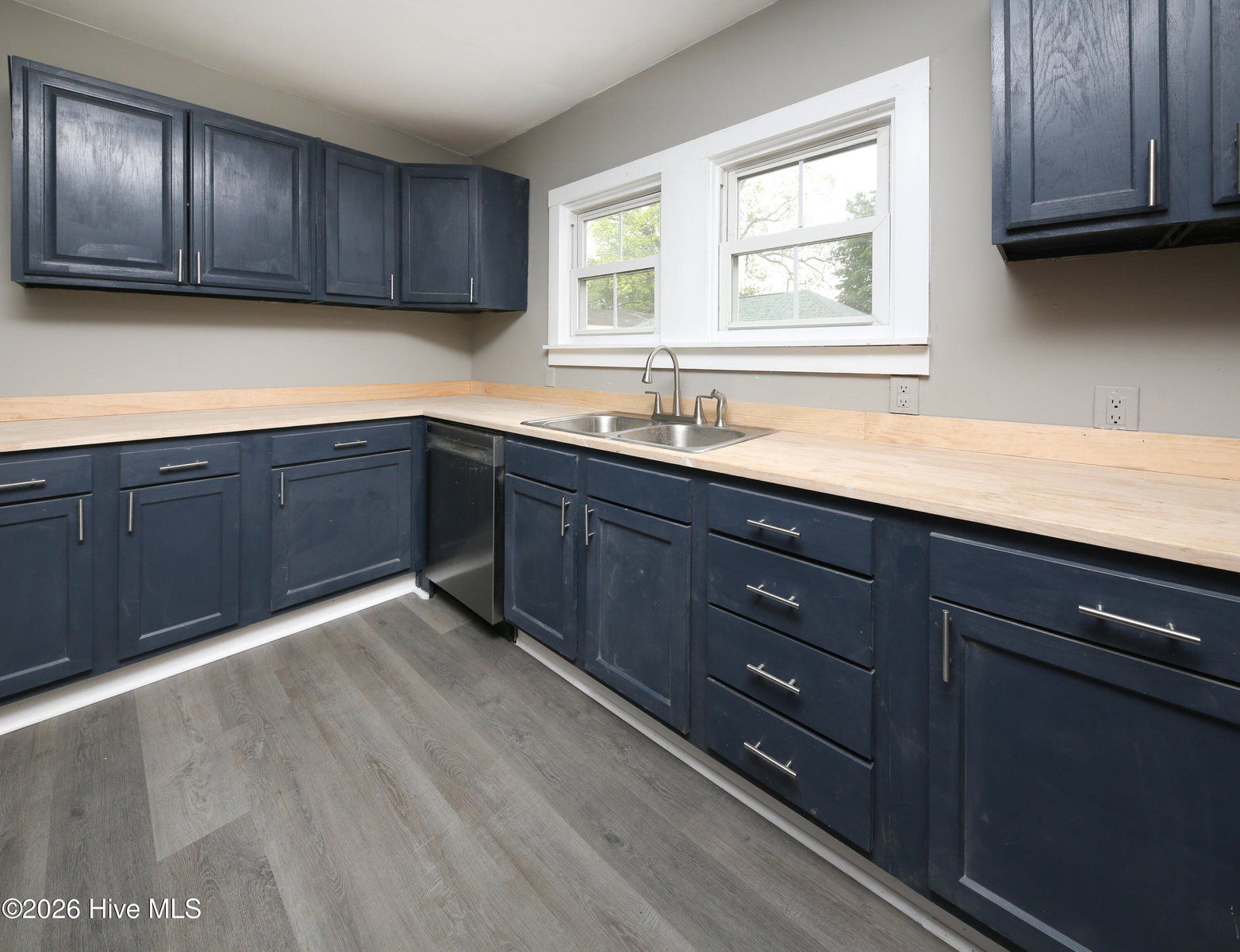 301 Shepard Street, Elizabeth City, NC 27909 — photo 5