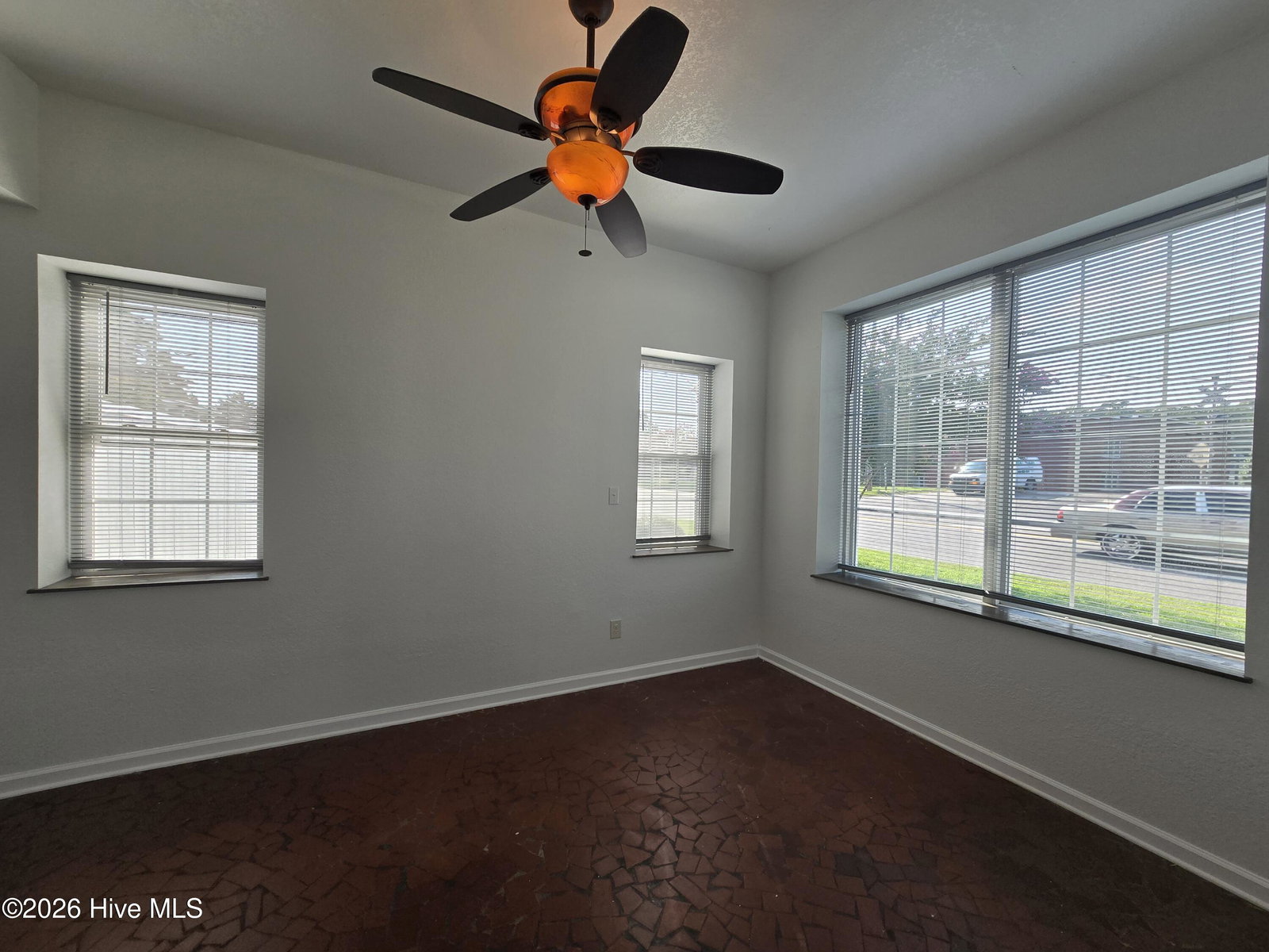 400 N Hughes Boulevard, Elizabeth City, NC 27909 — photo 4