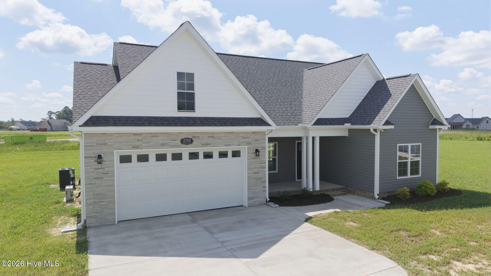 2753 Whitaker Glen Drive, Farmville, NC 27828 — photo 2