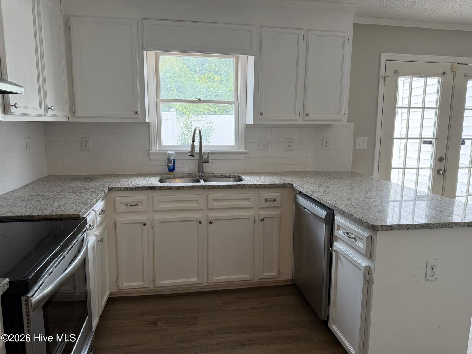 1101 Grovemont Drive A8, Greenville, NC 27834 — photo 4