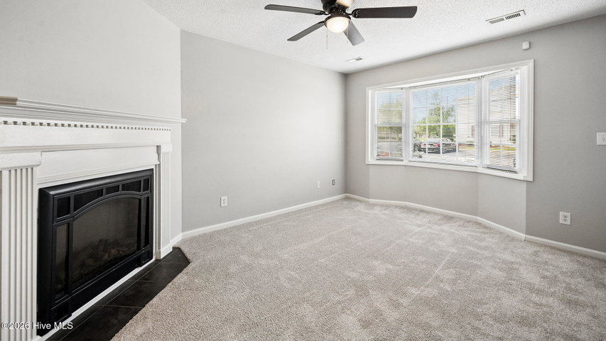1201 Freeland Lane J8, Winterville, NC 28590 — photo 3