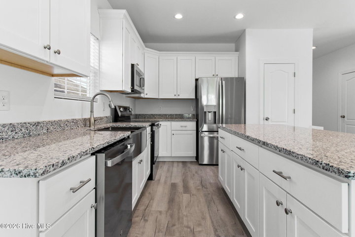 305 W Cypress Street, Elizabeth City, NC 27909 — photo 12