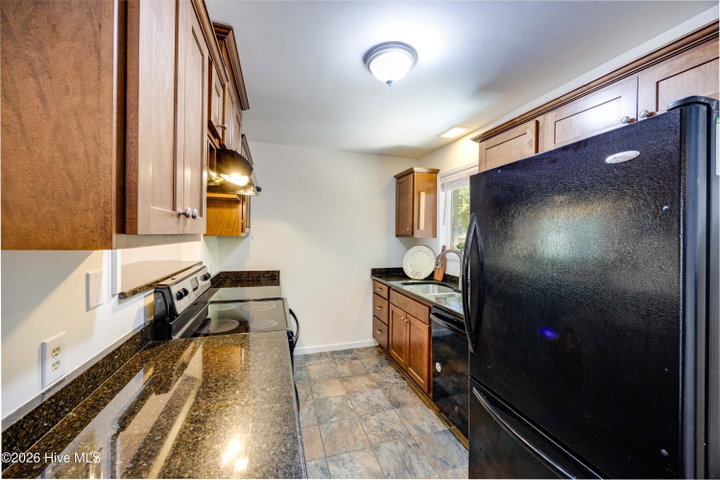 105 Tanglewood Drive, Greenville, NC 27858 — photo 22