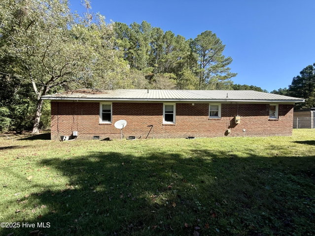 403 Henderson Street, Williamston, NC 27892 — photo 4