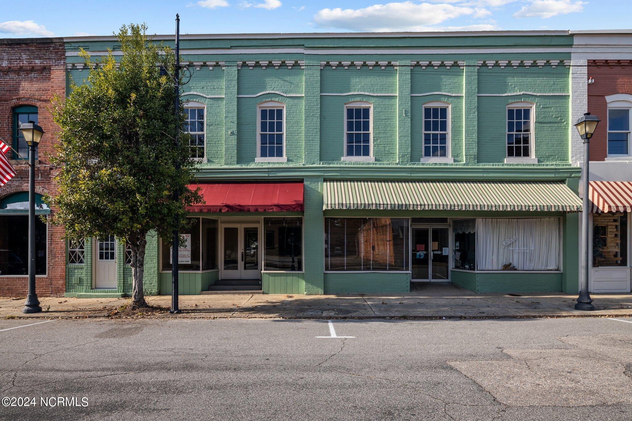113-117 W Water Street, Plymouth, NC 27962 — main photo