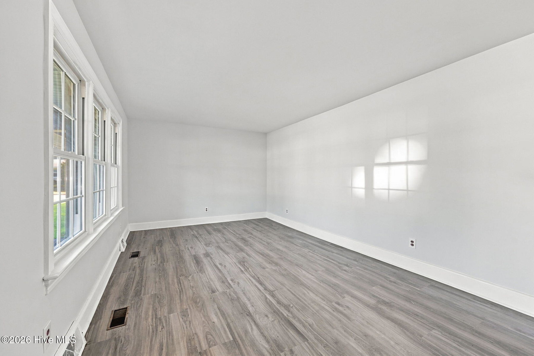 101 Heritage Street, Greenville, NC 27858 — photo 5