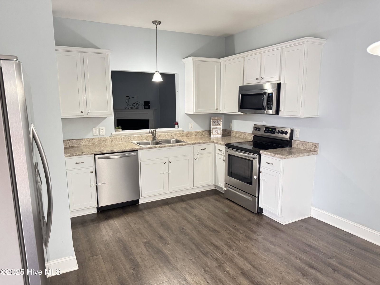 2213 Chavis Drive B, Greenville, NC 27858 — photo 4