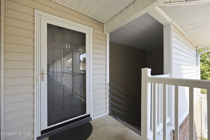 2412 King Richard Court H, Greenville, NC 27858 — photo 5