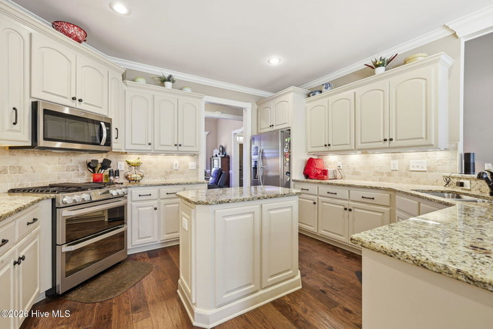 2822 Sunny Vale Drive, Winterville, NC 28590 — photo 15