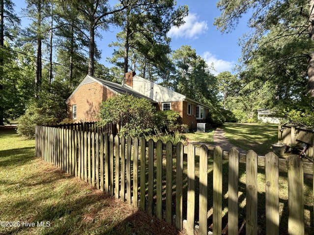 105 4th Street, Robersonville, NC 27871 — photo 9