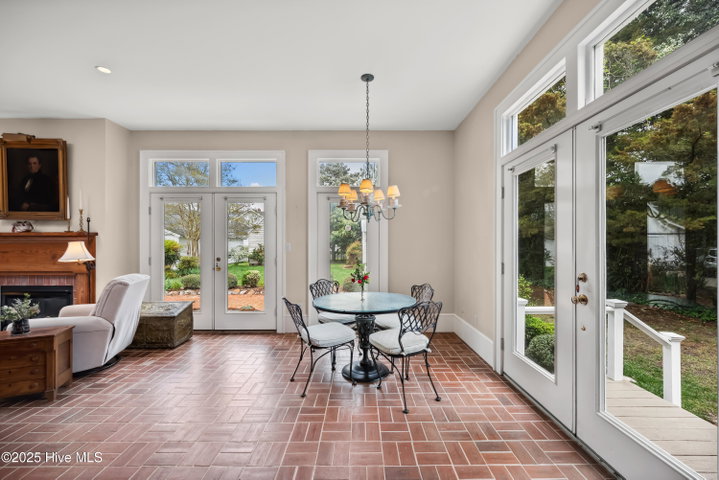 116 W Queen Street, Edenton, NC 27932 — photo 9