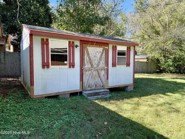 403 Henderson Street, Williamston, NC 27892 — photo 5