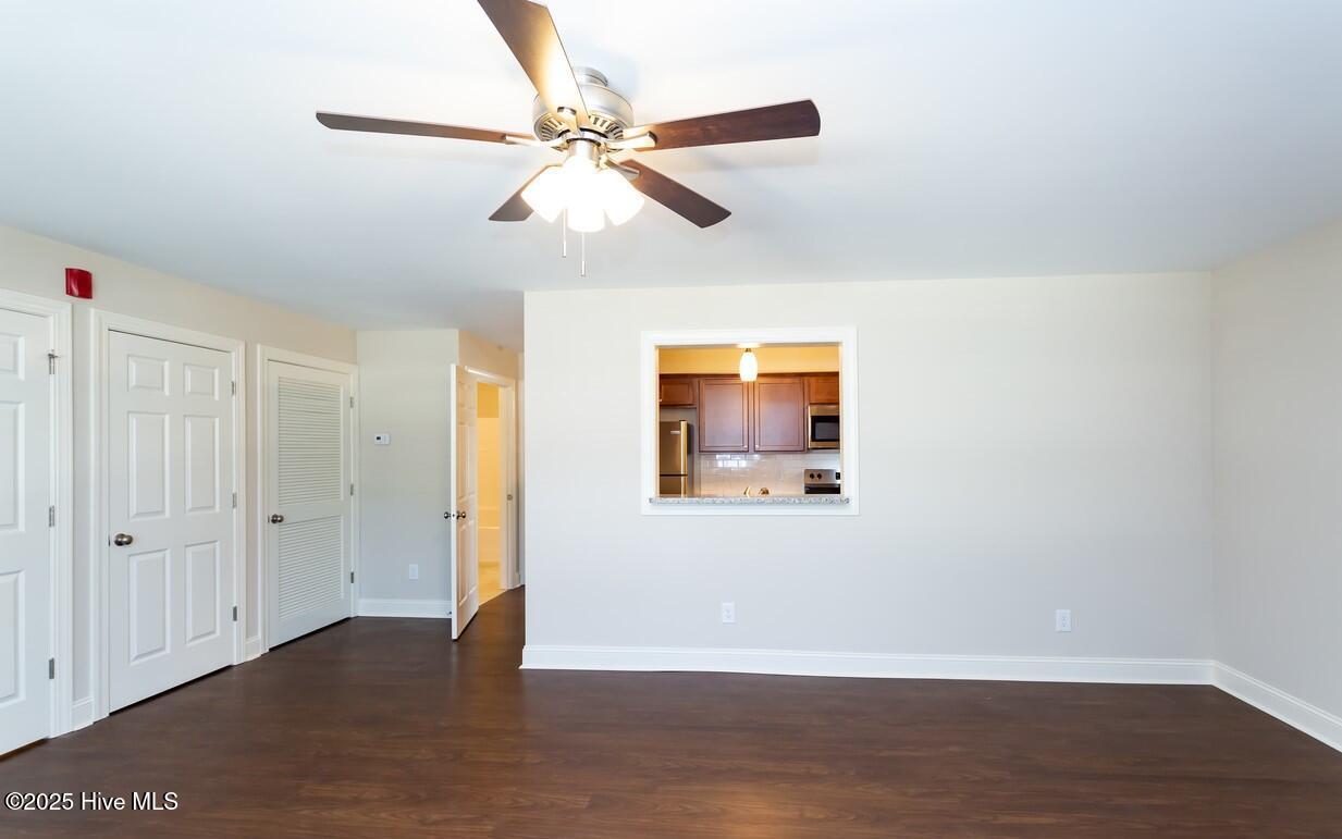204 Orlando Way H, Greenville, NC 27834 — photo 2