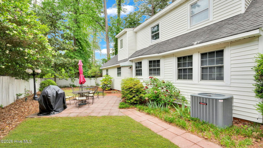 1902 Sherwood Drive, Greenville, NC 27858 — photo 7