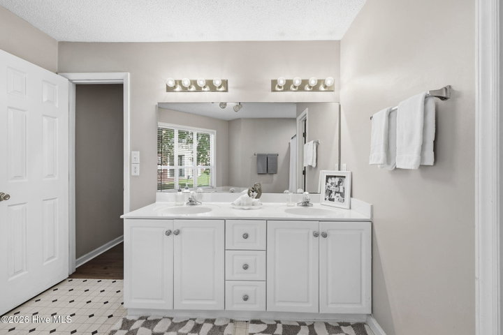 120 Breezewood Drive C, Greenville, NC 27858 — photo 26