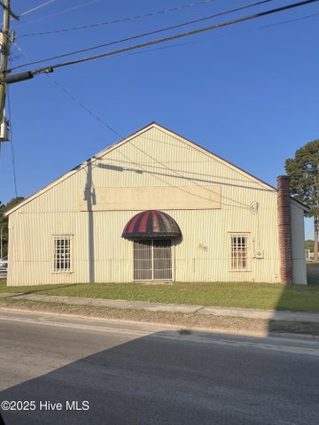 708 S Alston Street, Nashville, NC 27856