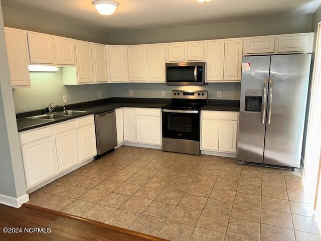 4221 Brook Creek Lane A, Greenville, NC 27858 — photo 2