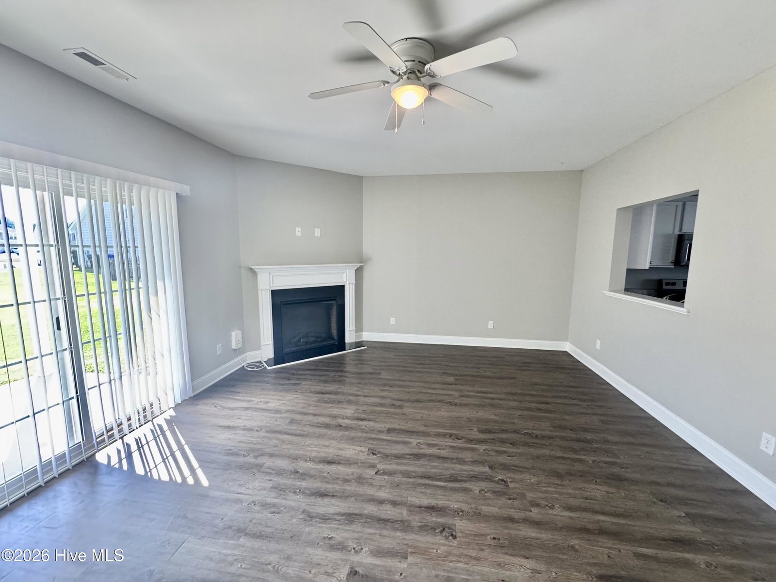 2217 Chavis Drive B, Greenville, NC 27858 — photo 2