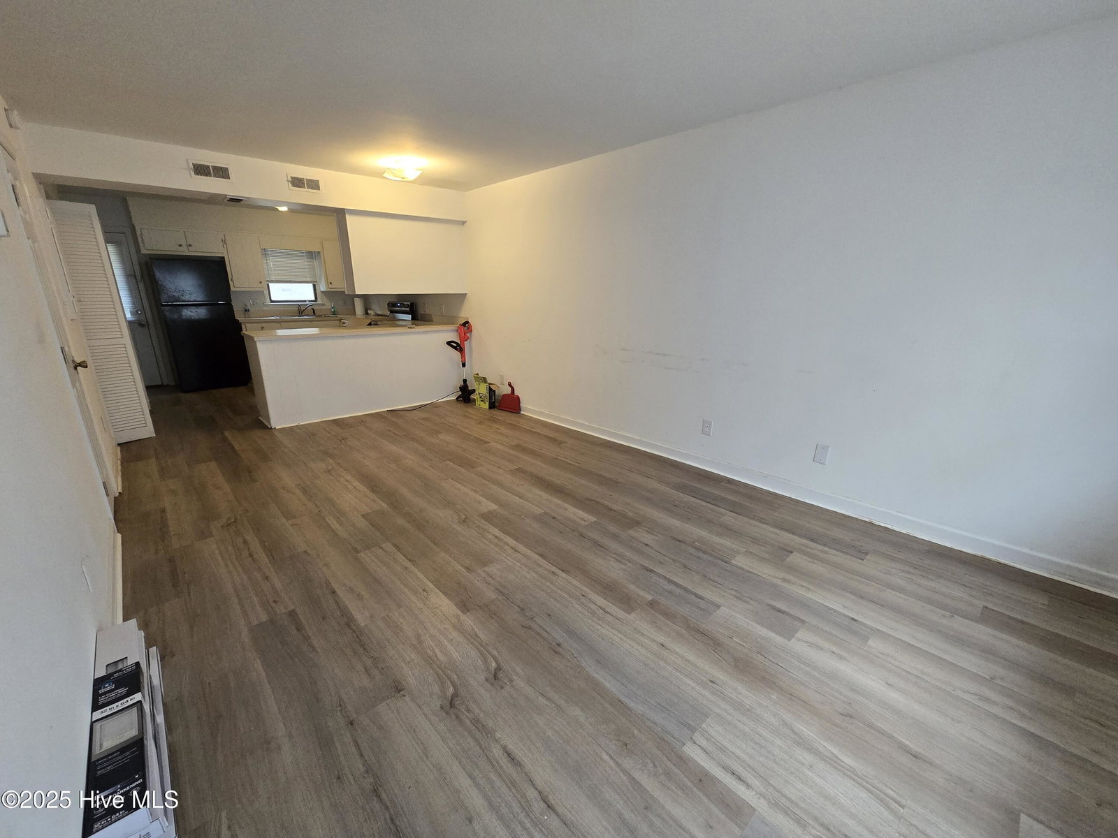 102 Cedar Court G, Greenville, NC 27858 — photo 2