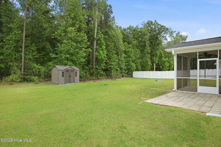 404 Holly Grove Drive, Winterville, NC 28590 — photo 10