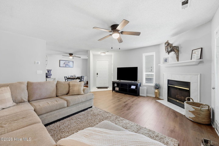 120 Breezewood Drive C, Greenville, NC 27858 — photo 6