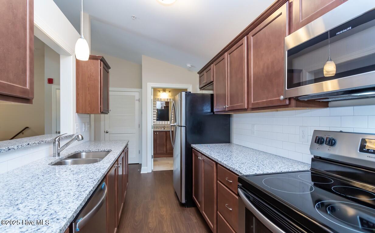 204 Orlando Way H, Greenville, NC 27834 — photo 5