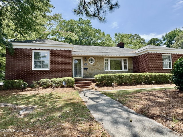 1912 E 4th Street, Greenville, NC 27858