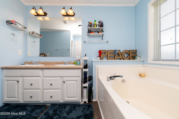 100 W Adelaide Court, Elizabeth City, NC 27909 — photo 20
